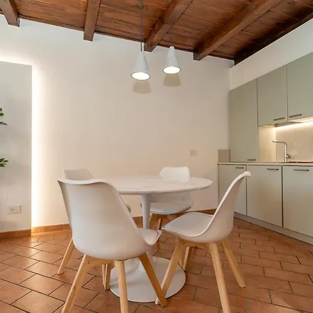 Apartamento Bright With Private Garage Cernobbio