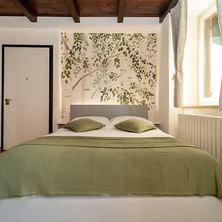 Bright With Private Garage * Cernobbio